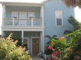 736 5th St S, Safety Harbor, FL 34695