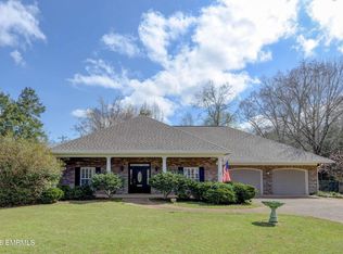 510 Augusta Dr, Meridian, MS 39305