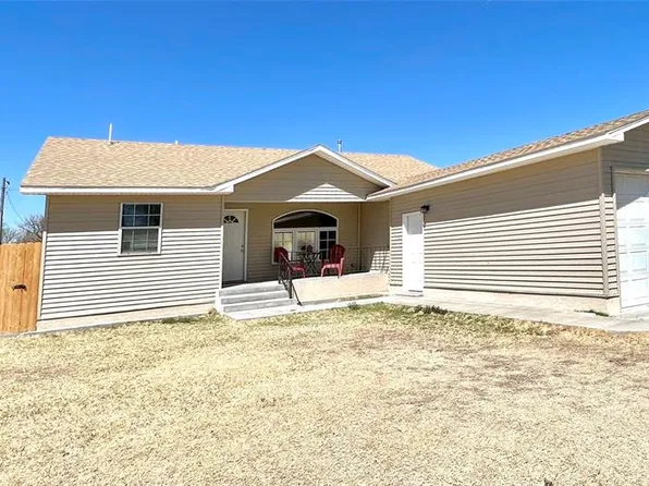 510 N Lorenz St #1, Hooker, OK 73945