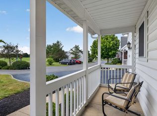 292 Village Dr, Johnstown, OH 43031