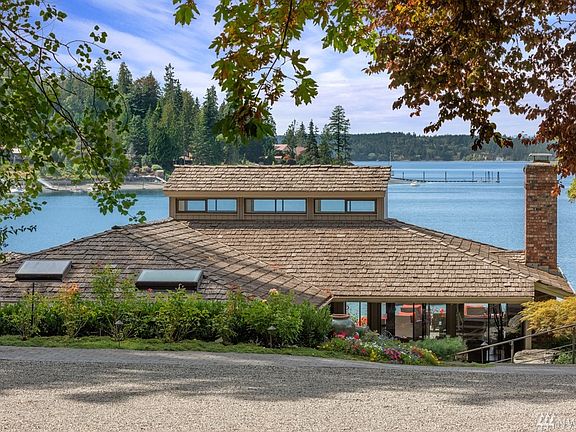 3rd image of 8218 86th Ave NW