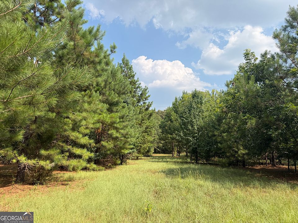 1st image of 14 S Carter Fish Pond Rd