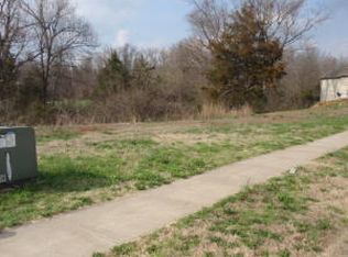 2971 W Augusta Hills St, Springfield, MO 65803