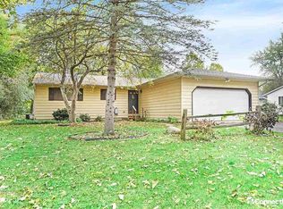 2818 Harben St, Jackson, MI 49203