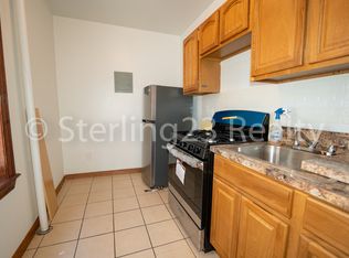 29-05 23rd Ave #1R, Astoria, NY 11105