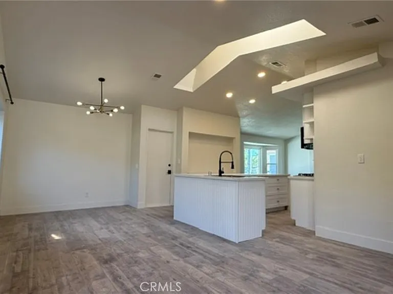 39233 Rising Hill Dr — Photo 7
