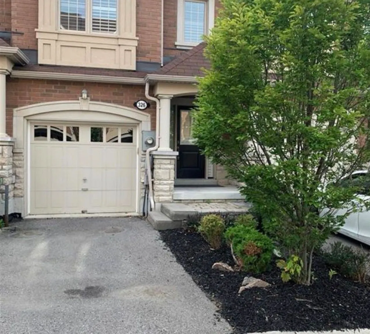 3 bed, $3,100 — Photo 1