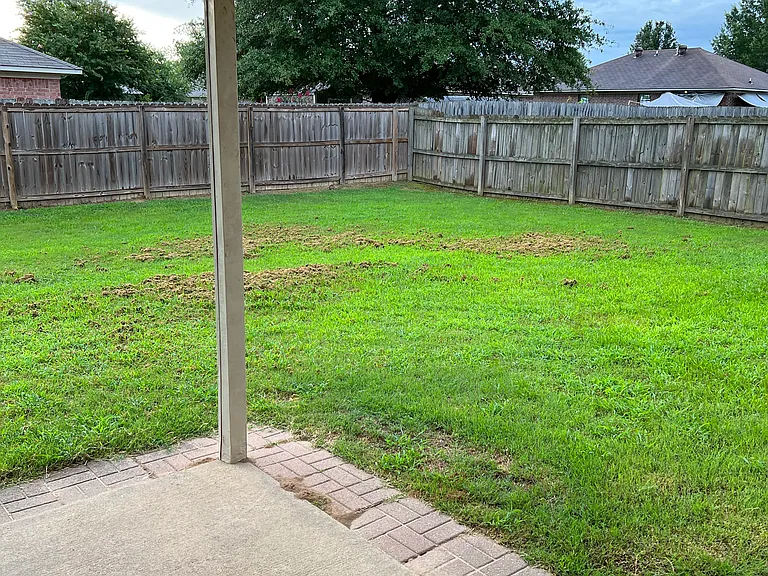 1410 Arapaho Trl — Photo 36