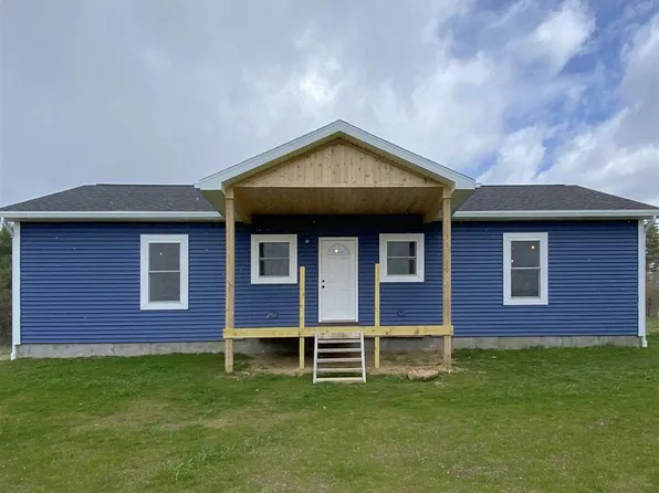 10 Blanchard Rd, Potsdam, NY 13676