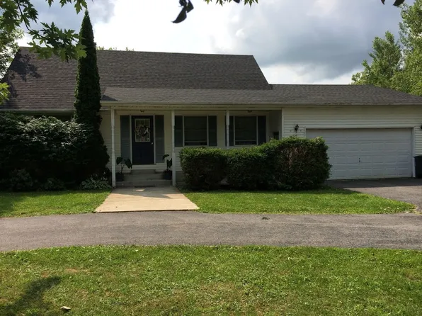 9325 Tonawanda Creek Rd, Clarence Center, NY 14032
