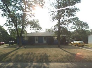 5344 Raymond Ave, Mounds View, MN 55112