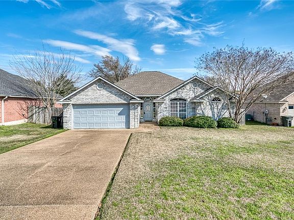 2nd image of 2313 E Mercers Lndg