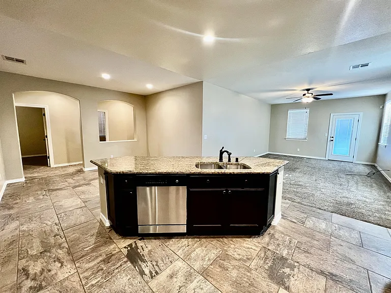 14356 George Campbell Ct — Photo 6
