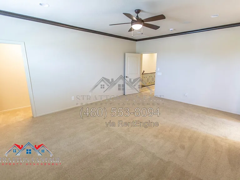 4467 E Remington Dr — Photo 31