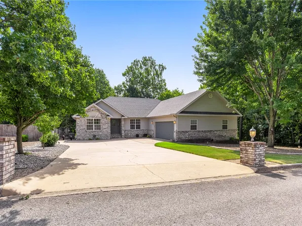 13 Morganshire Dr, Bella Vista, AR 72714