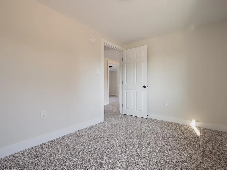 67 Elm St #C — Photo 19