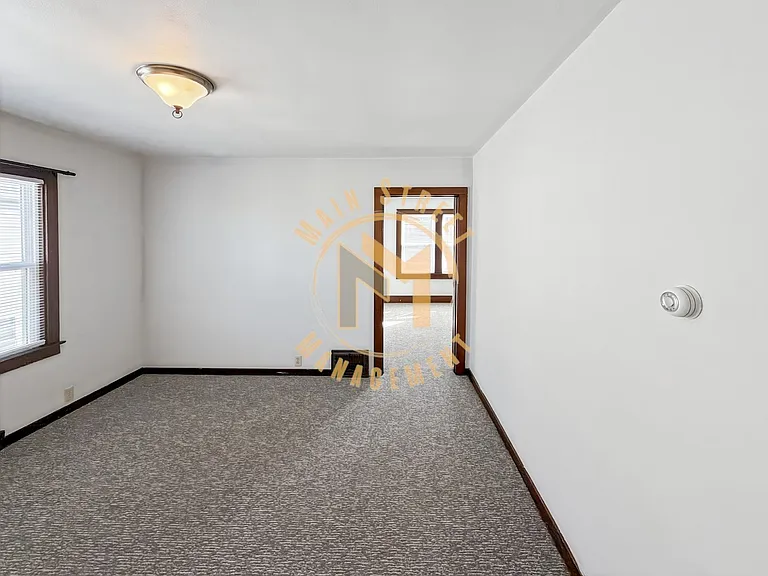 1822 Superior Ave — Photo 7