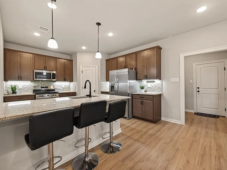 1010 Gentle Nook Dr — Photo 14