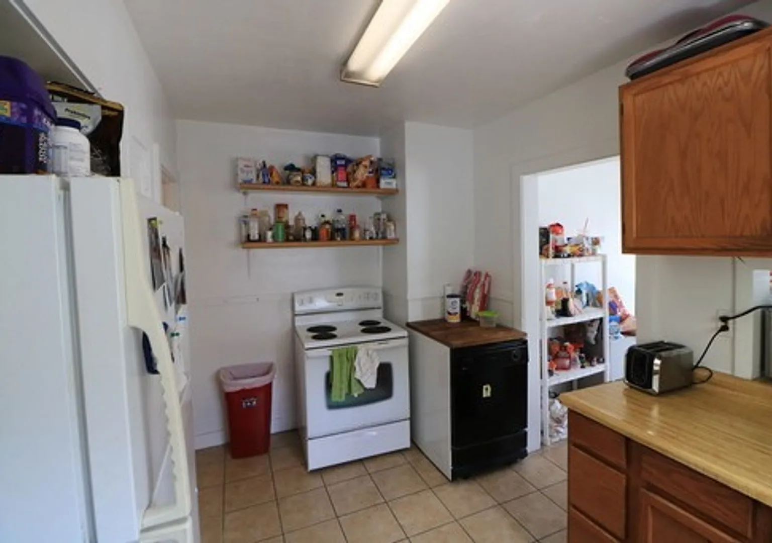 Large 5 Bed 2 Bath Duplex in Provo — Photo 2