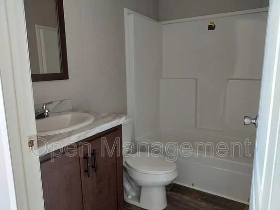 5th image of 356 Bayhead Dr #165
