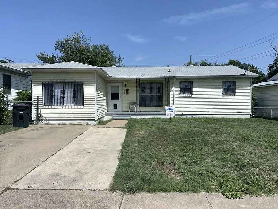 906 Jefferis Ave