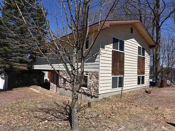 2nd image of 769 Hillcrest Dr