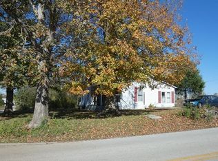 4903 Dunmor Deer Lick Rd, Lewisburg, KY 42256