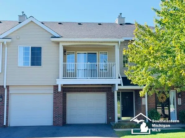 22056 Fairlane Blvd, Trenton, MI 48183