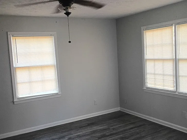 5420 Forest East Ln — Photo 4