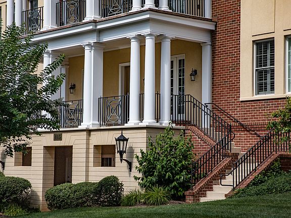 Owners of Pav V's verandah