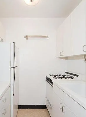 Rented by Metropolitan Property Group | media 6