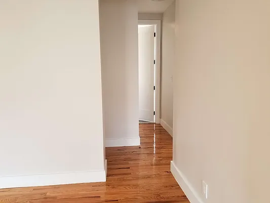 Rented by Lang Realty LLC | media 14