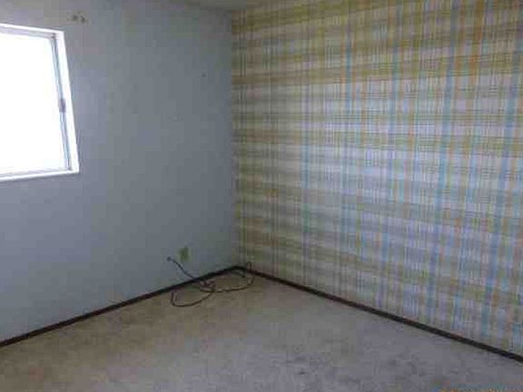 3rd image of 1806 Antelope St APT A