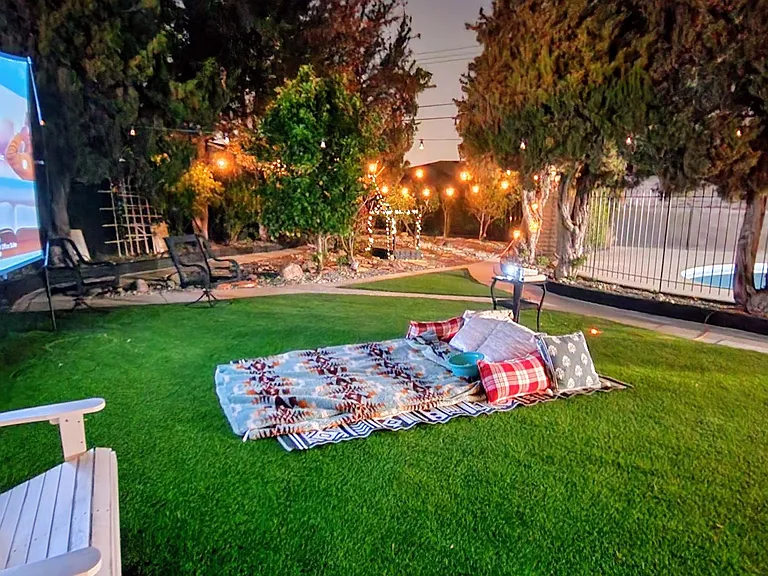 2548 E Wilson Ave — Photo 3