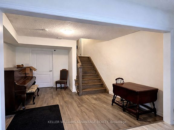 2nd image of 73 Cleanside Rd
