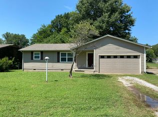 1308 N Willow Rd, Sand Springs, OK 74063