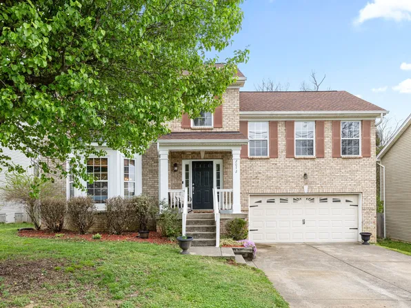 2072 Stanford Village Dr, Antioch, TN 37013