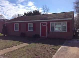 1906 Moger Dr, Hampton, VA 23663