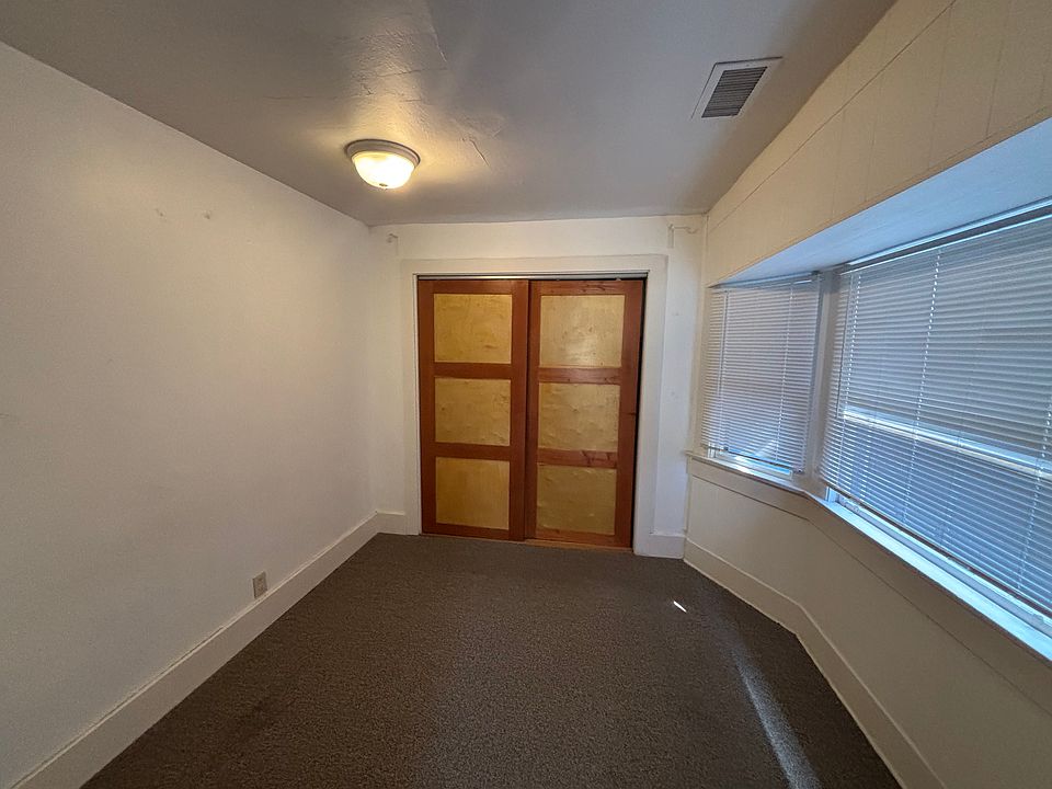 1st image of 4083 Albatross St APT 3