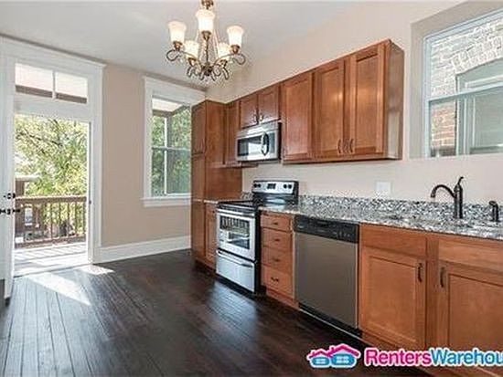 2nd image of 4562 Oakland Ave
