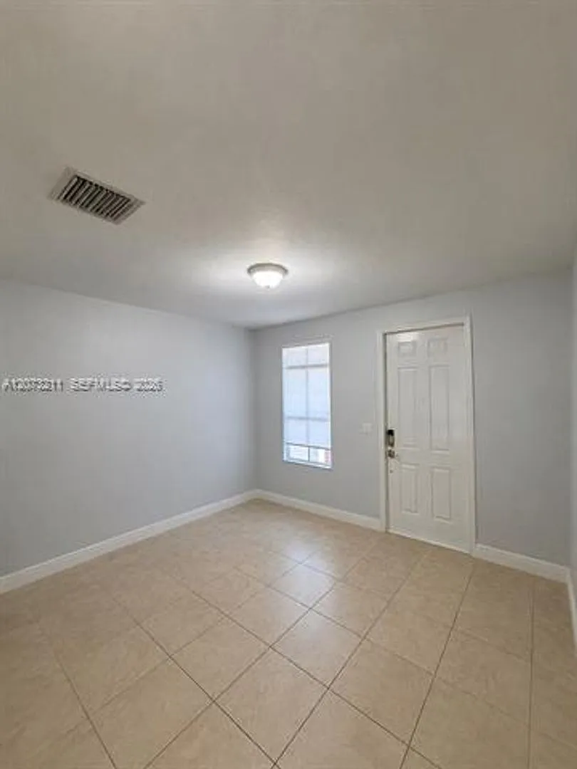 14701 SW 22nd Ter th 14701, Miami, FL 33185 — Photo 3