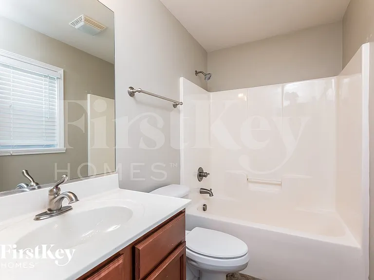 5810 Sycamore Glen Rd — Photo 11