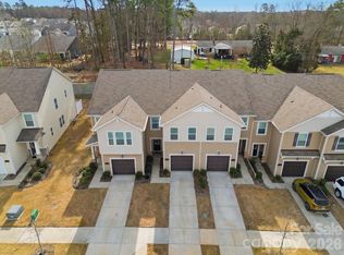 16038 Red Buckeye Ln, Huntersville, NC 28078