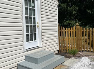 1903 Ames Ct, Woodbridge, VA 22191