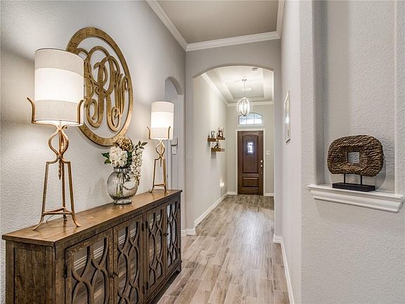 3rd image of 4709 Lake Cove Way