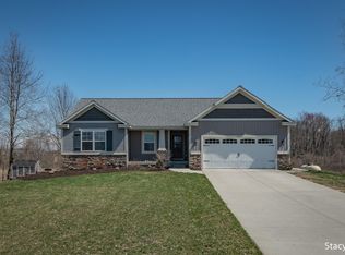 3461 Creekview Ct, Dorr, MI 49323