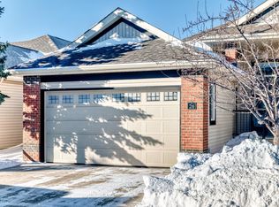 Brindavan Estates, Edmonton, AB T6R 0B3