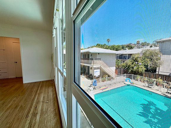 3rd image of 1266 N Laurel Ave APT 11