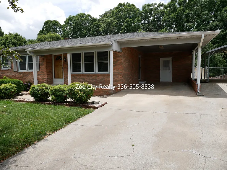 678 Mack Rd — Photo 1