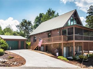 129 Briar Ct, Seneca, SC 29672